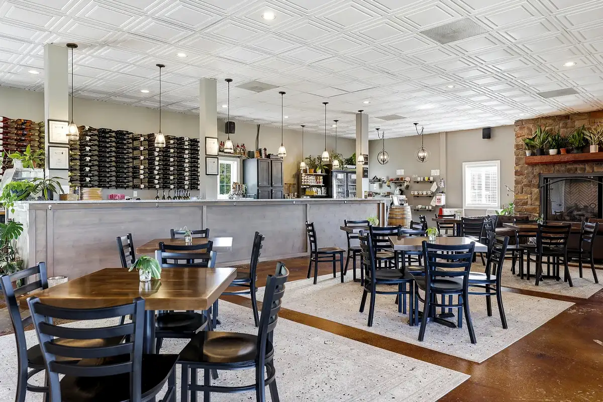 Tasting room at 8 Chains North
