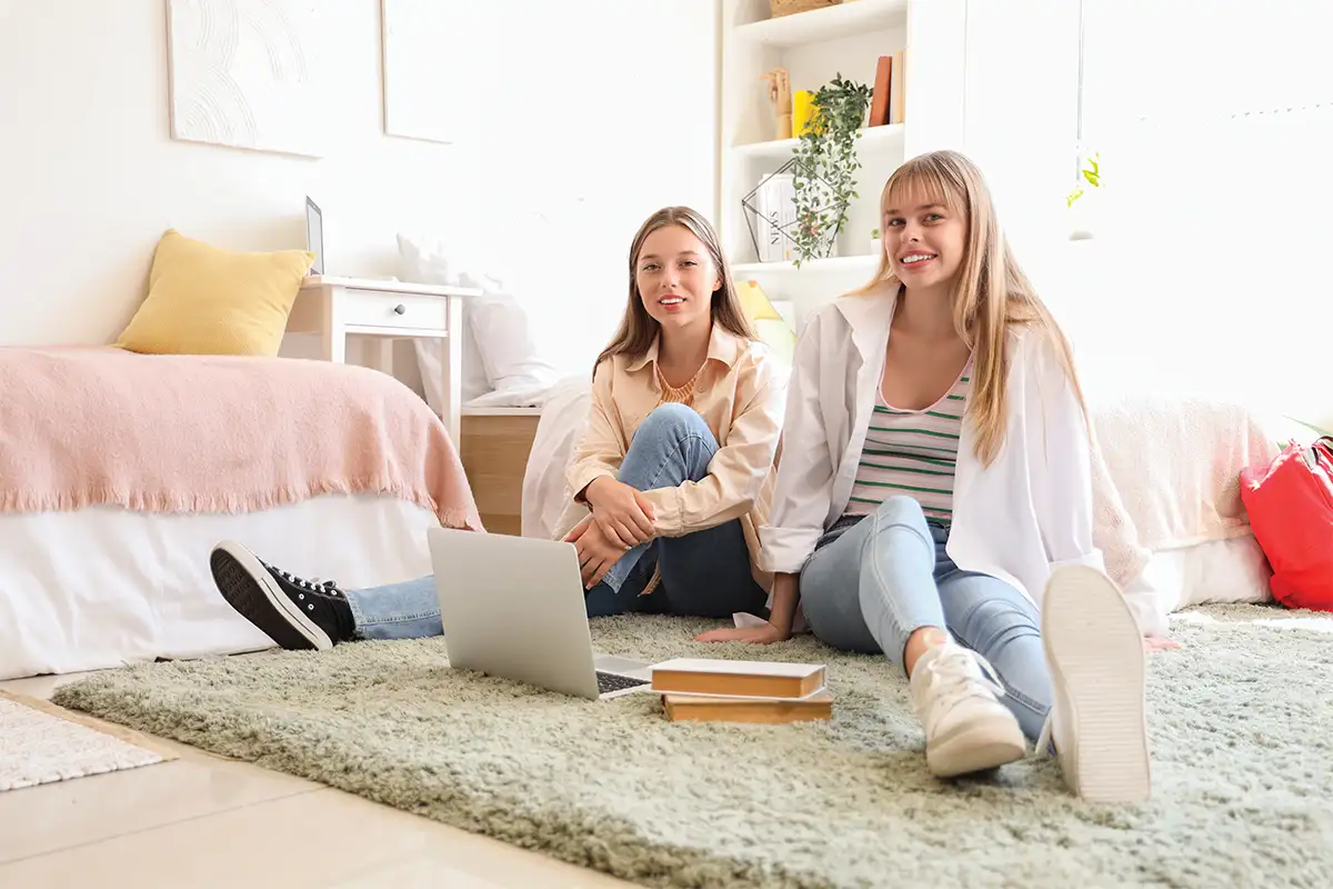 Roommates in college dorm