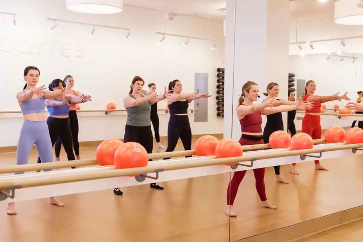 women in a workout class
