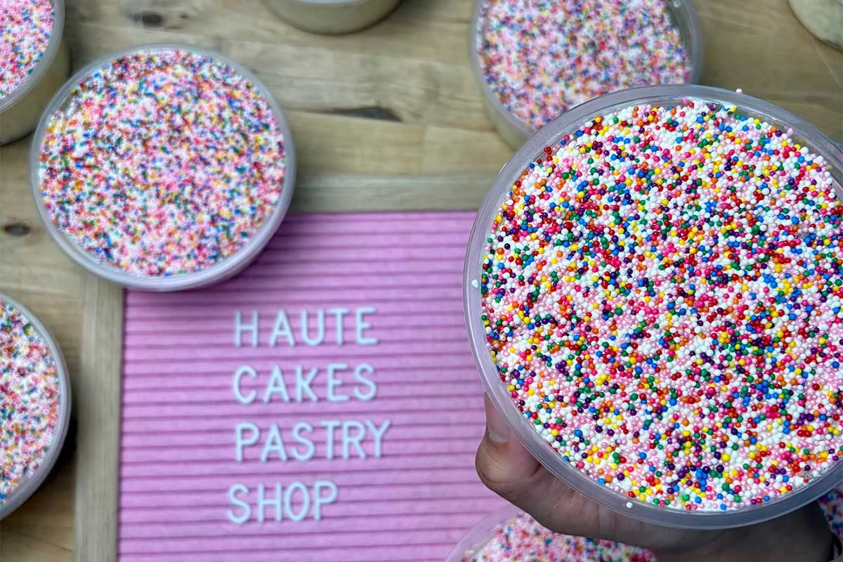 dot cakes at haute cakes