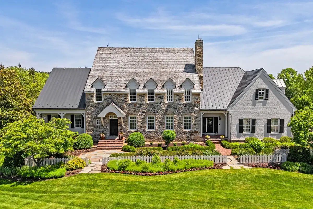 Exterior of 22364 Wilson Meadows Lane