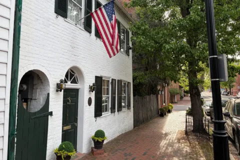 Old Town Alexandria (Photo by Dawn Klavon)