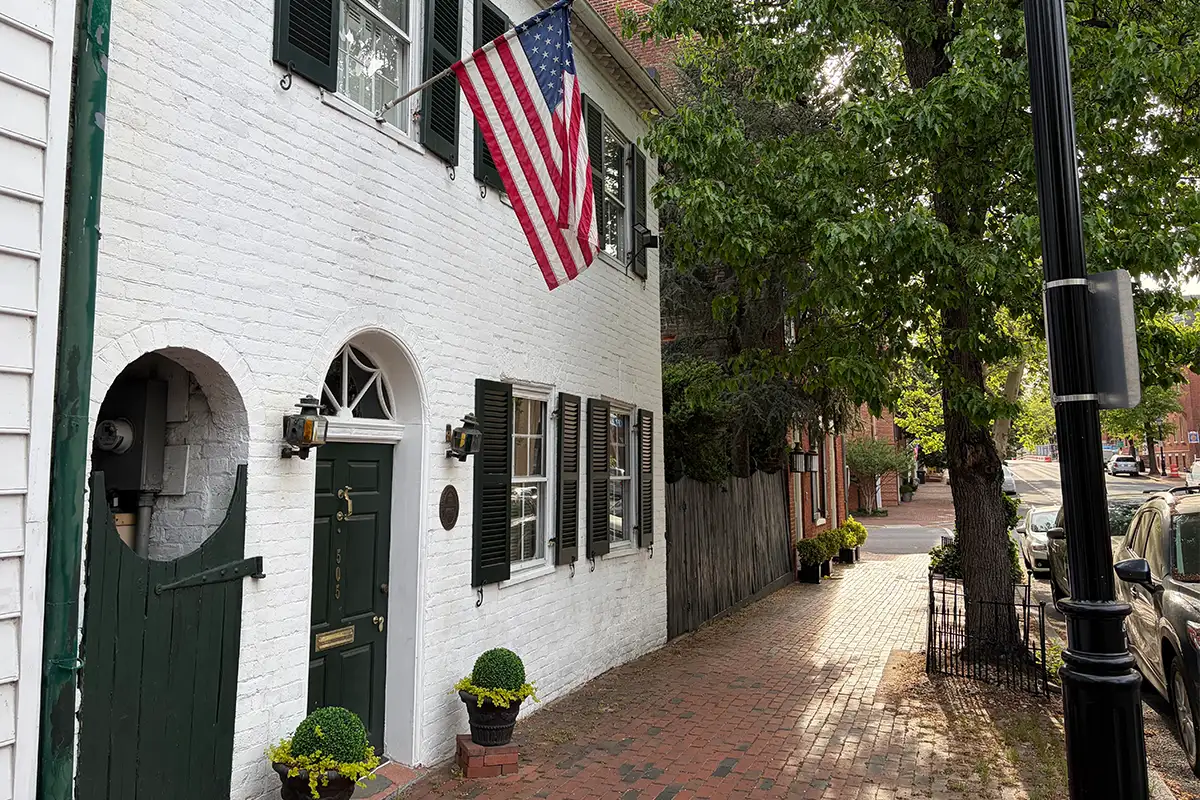 Old Town Alexandria (Photo by Dawn Klavon)