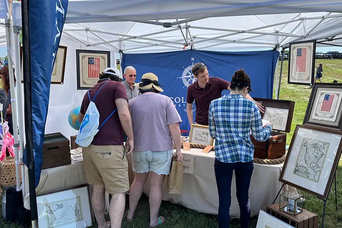 vendors at the Leesburg Festival of Crafts & Kites