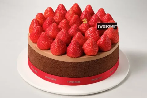 Strawberry cake