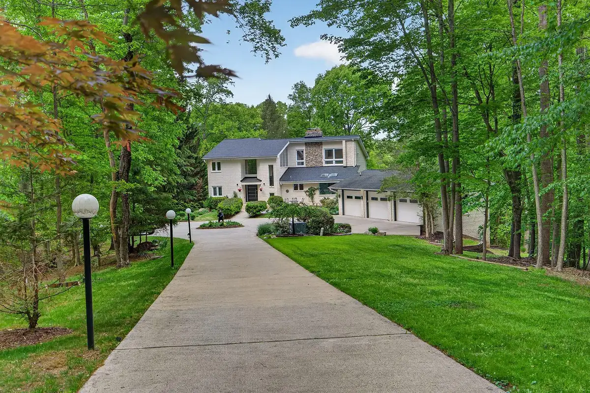 House at 4496 Occoquan View Ct, Woodbridge