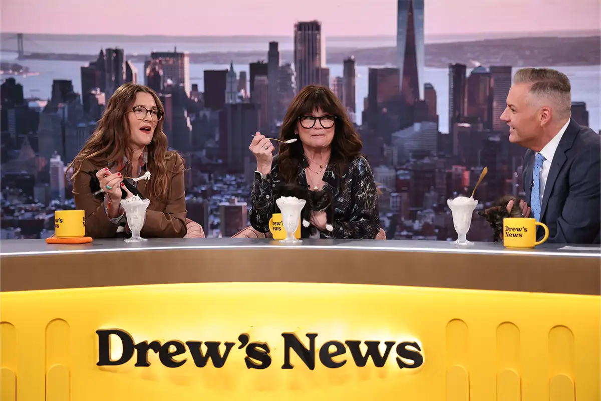 Drew Barrymore and co-hosts trying ice cream on air